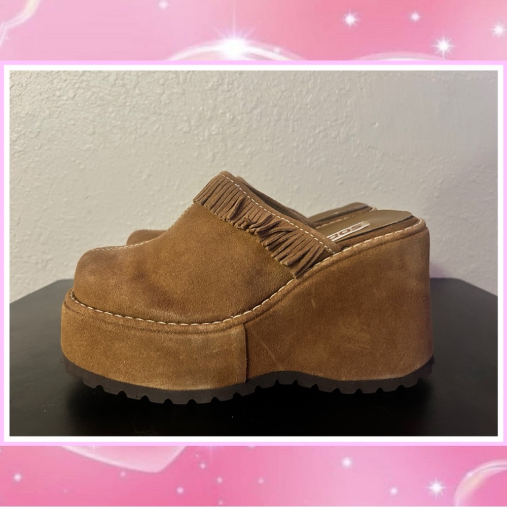 Vintage 90s Y2K Chunky Platform Clogs